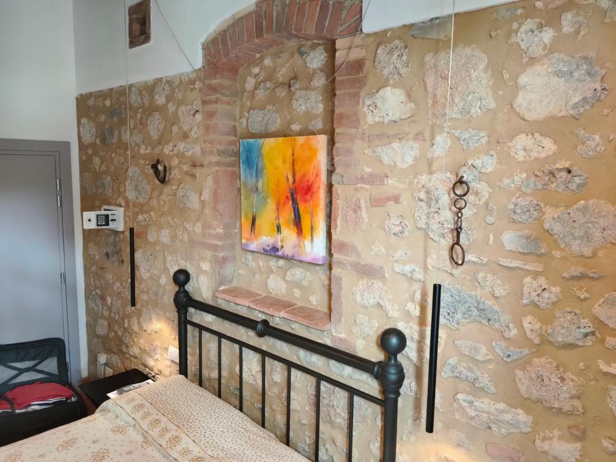 Agriturismo Casanova Di Pescille San Gimignano Luaran gambar