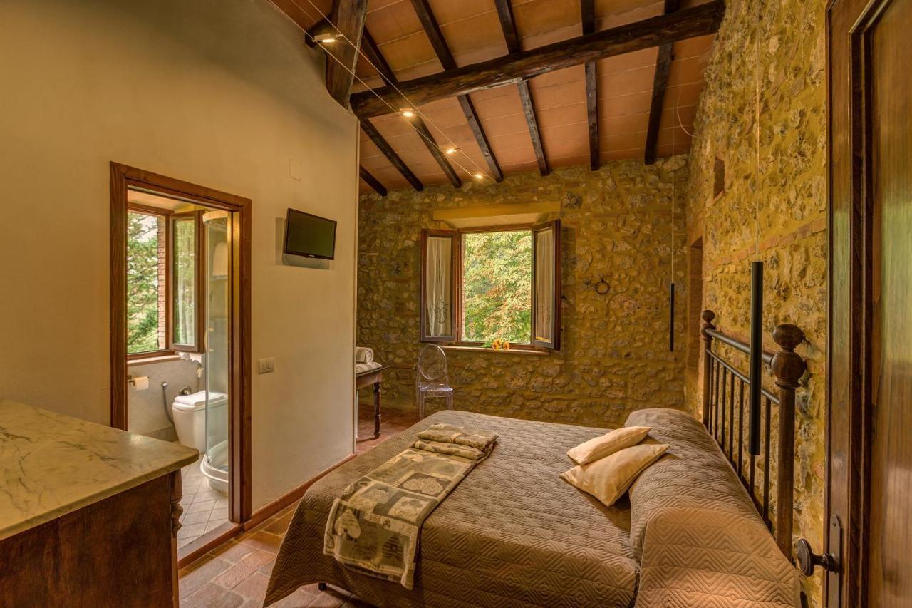 Agriturismo Casanova Di Pescille San Gimignano Luaran gambar