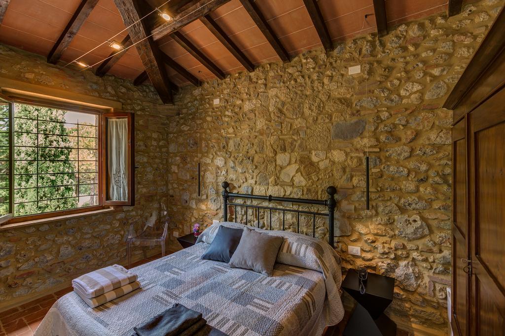 Agriturismo Casanova Di Pescille San Gimignano Luaran gambar