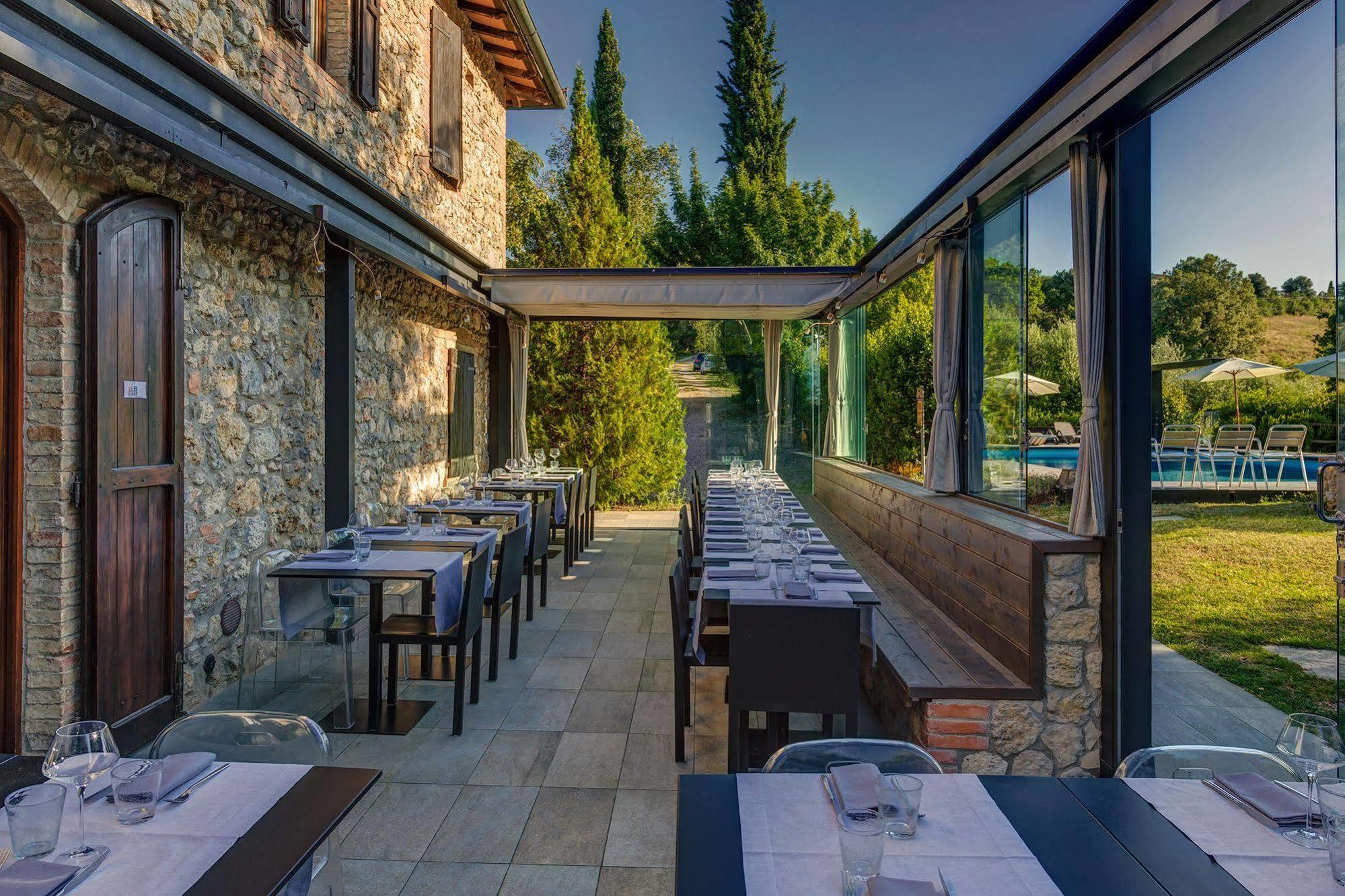 Agriturismo Casanova Di Pescille San Gimignano Luaran gambar