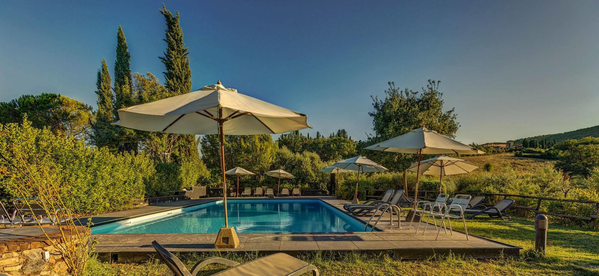 Agriturismo Casanova Di Pescille San Gimignano Luaran gambar